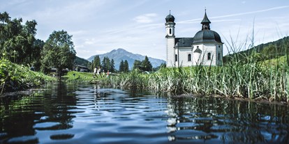 Wellnessurlaub - Tiroler Oberland - Das Seekirchl - Wahrzeichen von Seefeld - Inntalerhof - DAS Panoramahotel