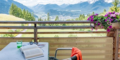 Wellnessurlaub - Tiroler Oberland - Den Inntal-Panoramablick genießen Sie von den meisten Zimmern - Inntalerhof - DAS Panoramahotel