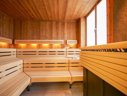 Wellnessurlaub - Parkplatz: kostenlos beim Hotel - Finnische Sauna - Schloss Döttingen