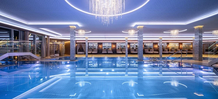 Hotel des Monats Oktober: 5* Wellness- & Sporthotel Jagdhof in Röhrnbach - wellness-hotel.info