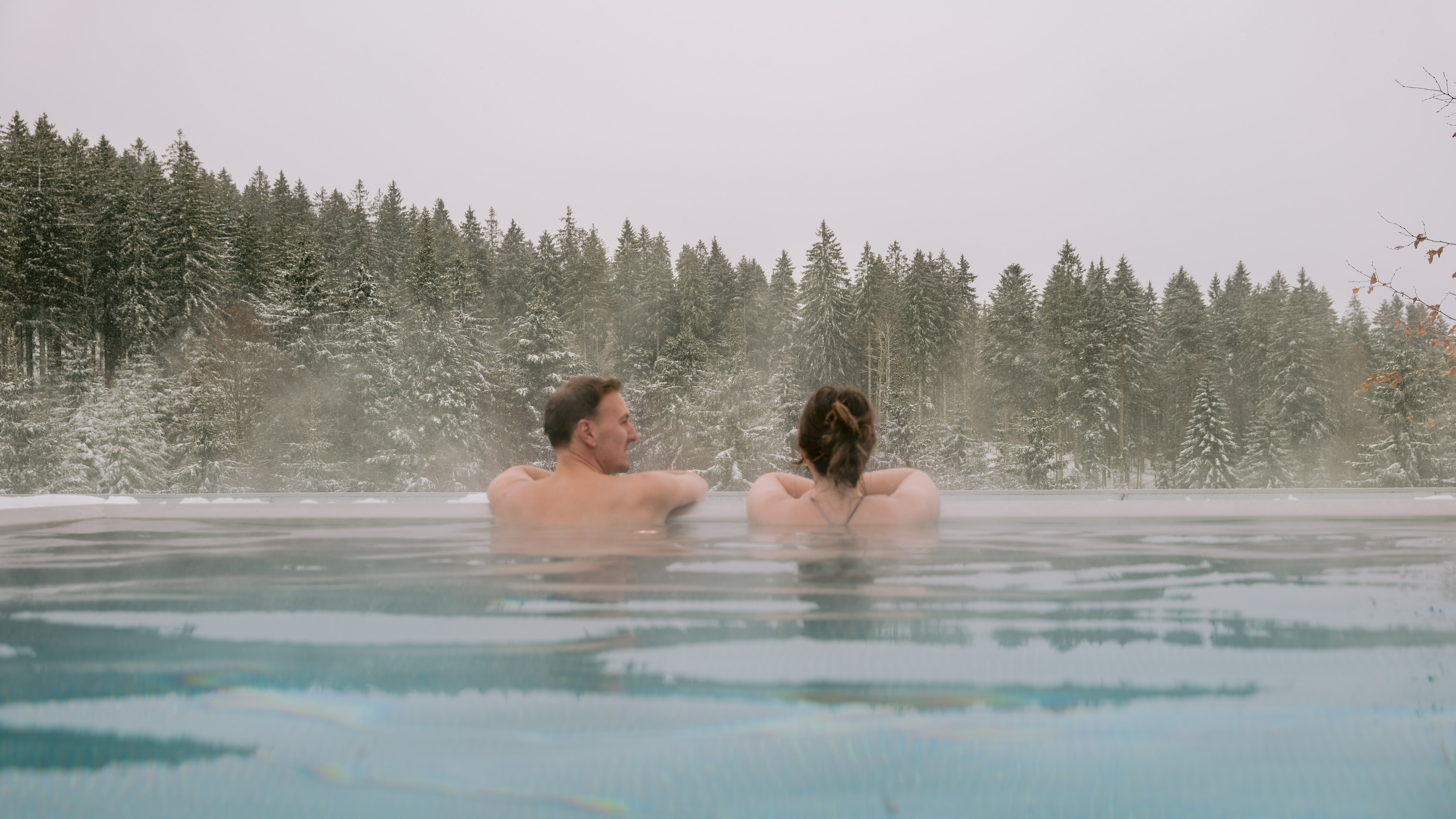 5=4 inkl. Gratisnacht mit 50 % Rabatt auf Skipass - Waldhotel am Notschreipass