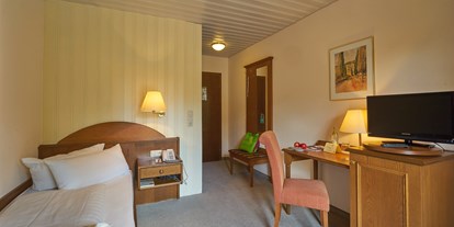 Wellnessurlaub - Finnische Sauna - Haidmühle - Standard Einzelzimmer - Wellnesshotel Zum Koch