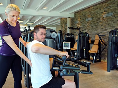 Wellnessurlaub - Ganzkörpermassage - Personal Training - 5* Sport- & Wellnesshotel Allgäu Sonne