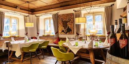 Wellnessurlaub - Hotel-Schwerpunkt: Wellness & Romantik - Kössen Kranzach - Restaurant_Gourmet 2 - Landgasthof Karner