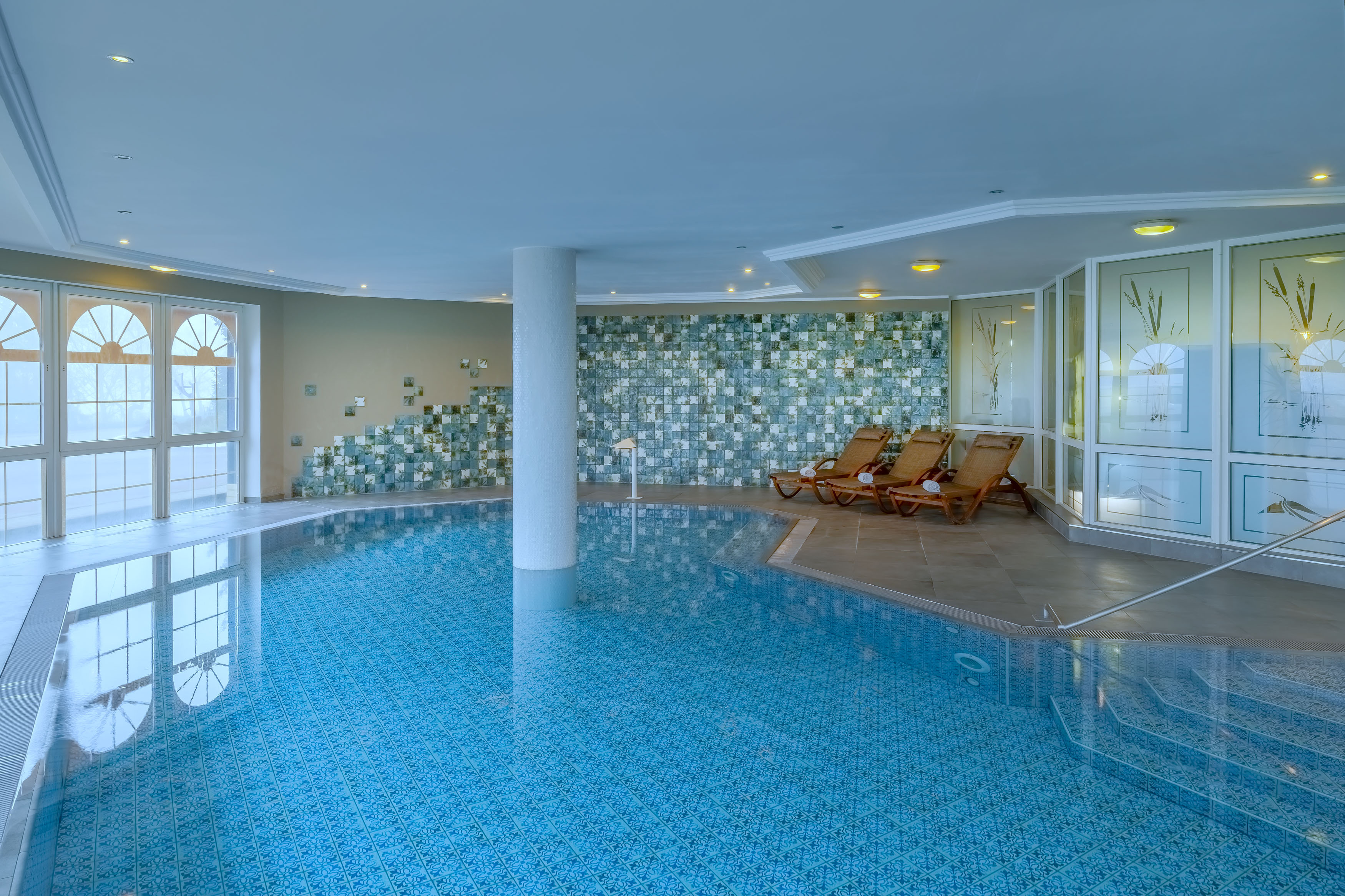 Wellnesshotel - Innenpool_1 - Hotel Kammweg am Rennsteig