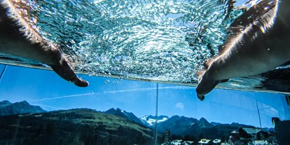 Wellnessurlaub - Pools: Schwimmteich - Leogang Hütten - FelsenBAD - InfinityPool - MY ALPENWELT Resort****SUPERIOR