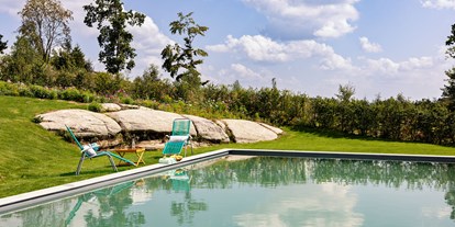Wellnessurlaub - Umgebungsschwerpunkt: See - Outdoor Natur Pool ©Inge Prader - Golfresort Haugschlag