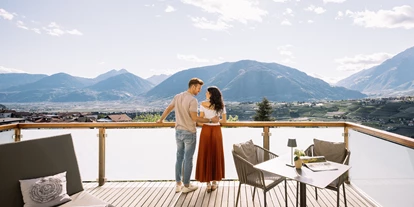Wellnessurlaub - Pools: Sportbecken - Völs am Schlern - Unschlagbare Aussicht auf die Südtiroler Berge von allen Hohenwart Zimmern - Hotel Hohenwart