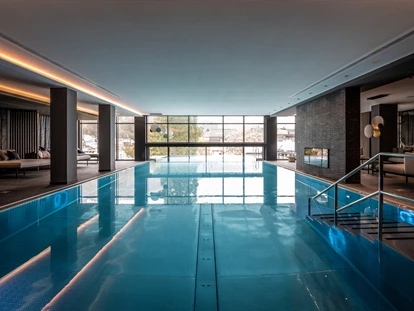Wellnessurlaub - Pools: Infinity Pool - Bärenbach (Landkreis Bad Kreuznach) - Pool - Moselschlösschen Spa & Resort