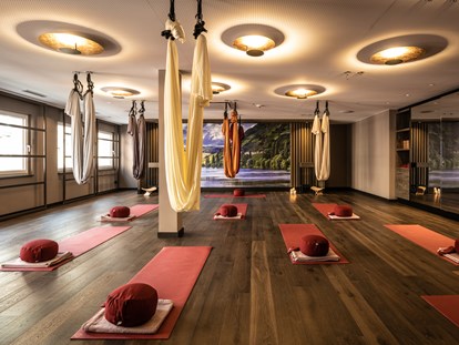 Wellnessurlaub - Umgebungsschwerpunkt: Berg - Löf - Yogaraum - Moselschlösschen Spa & Resort