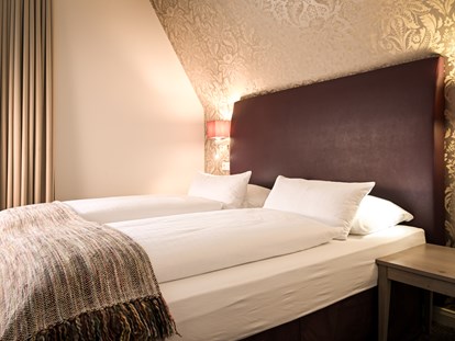 Wellnessurlaub - Bettgrößen: Doppelbett - Weiskirchen - Superior Zimmer - Moselschlösschen Spa & Resort