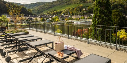 Wellnessurlaub - Lymphdrainagen Massage - Deutschland - Dachterrasse Wellnessbereich - Moselschlösschen Spa & Resort
