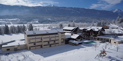 Wellnessurlaub - Pools: Außenpool beheizt - Lassendorf (Gitschtal) - Alpen Adria Hotel & Spa