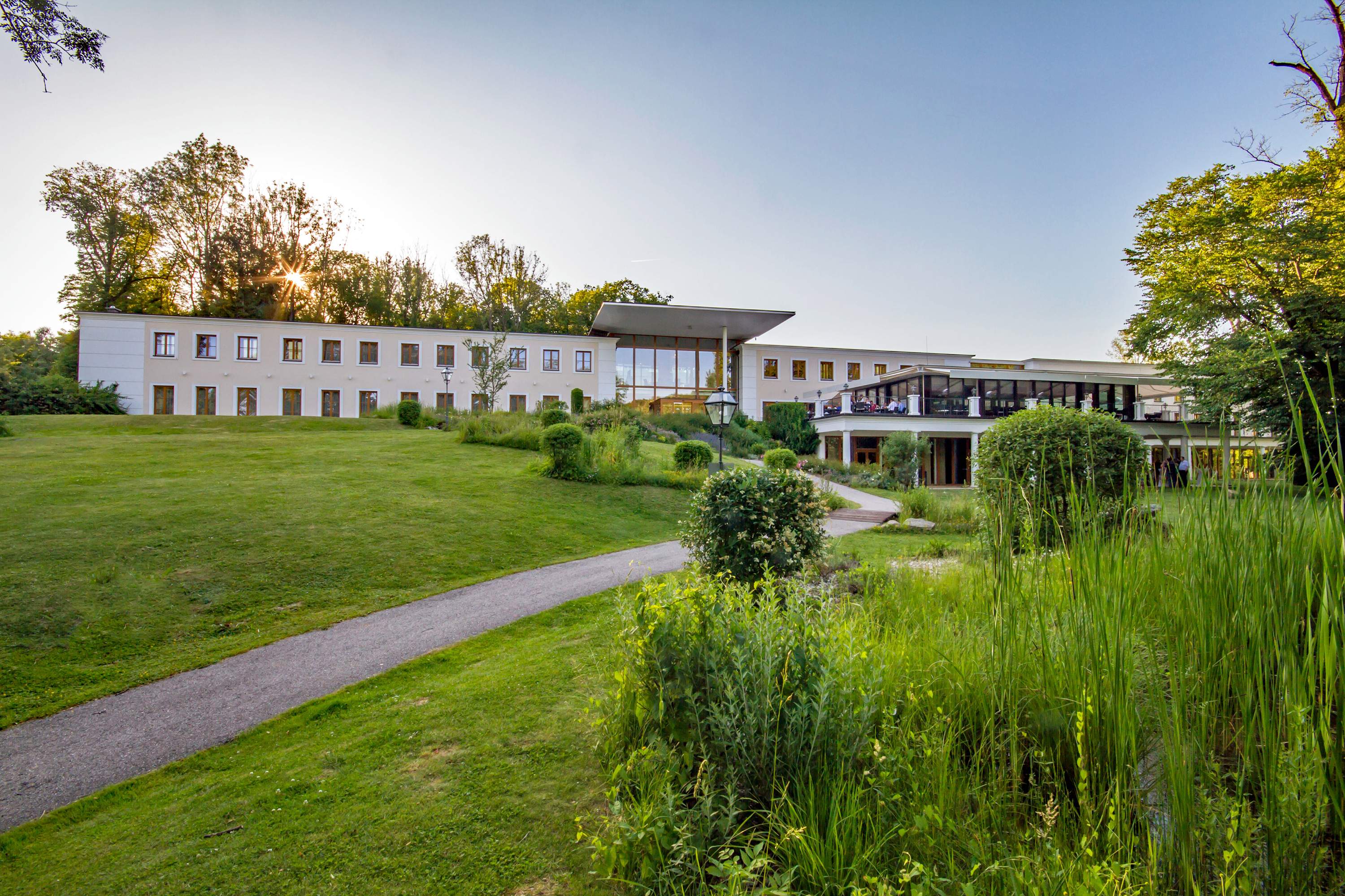 Wellnesshotel - Panorama vom Schlosspark Mauerbach  - Schlosspark Mauerbach