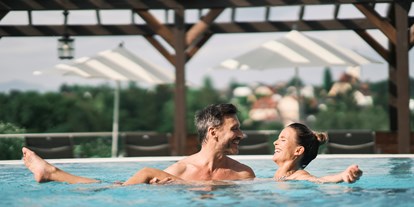 Wellnessurlaub - Rücken-Nacken-Massage - Hausruck - Therme Mediterrana - EurothermenResort Bad Hall - Hotel Miraverde****
