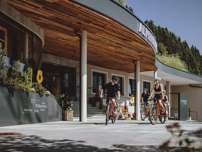 Wellnessurlaub - Ganzkörpermassage - Ullach - Sportresort Alpenblick E-Bike Tour - Sportresort Alpenblick