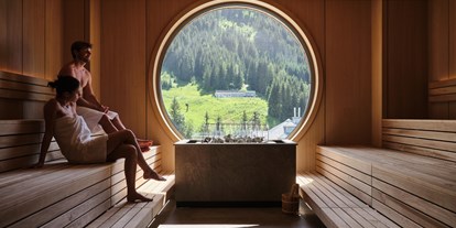 Wellnessurlaub - Rücken-Nacken-Massage - Gallhof - Infninity Spa Sauna - Sporthotel Wagrain