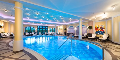Wellnessurlaub - Pools: Infinity Pool - Pockhorn - Hallenbad - Hotel Berghof | St. Johann in Salzburg