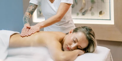 Wellnessurlaub - Lymphdrainagen Massage - Fünfing bei Sankt Ruprecht an der Raab - Garten-Hotel Ochensberger