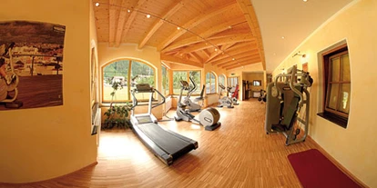 Wellnessurlaub - Hotel-Schwerpunkt: Wellness & Wandern - Mühlen in Taufers - Fitnessraum - Ferienhotel Sonnenhof****