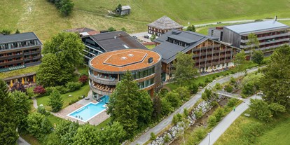 Wellnessurlaub - Parkplatz: gebührenpflichtig beim Hotel - Lech - Gesundhotel Bad Reuthe****s