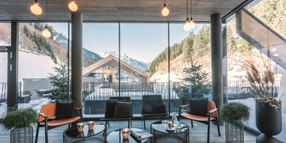 Wellnessurlaub - Hotelbar - ZillergrundRock Luxury Mountain Resort
