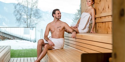 Wellnessurlaub - Hotel-Schwerpunkt: Wellness & Natur - Kitzbühel - Panoramasauna - Gardenhotel Crystal