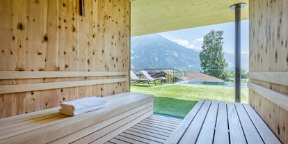 Wellnessurlaub - Pools: Außenpool beheizt - Seefeld in Tirol - Panoramasauna - Gardenhotel Crystal