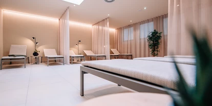 Wellnessurlaub - Rücken-Nacken-Massage - Rothenfels - Ruheraum - Best Western Hotel Polisina // Ochsenfurt