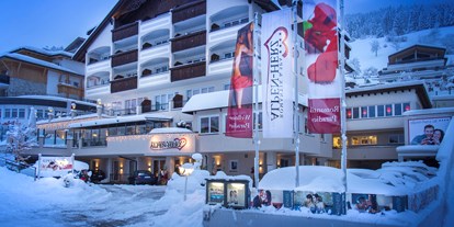 Wellnessurlaub - Skilift - Kühtai - Aussenansicht Winter - Romantik & Spa Alpen-Herz