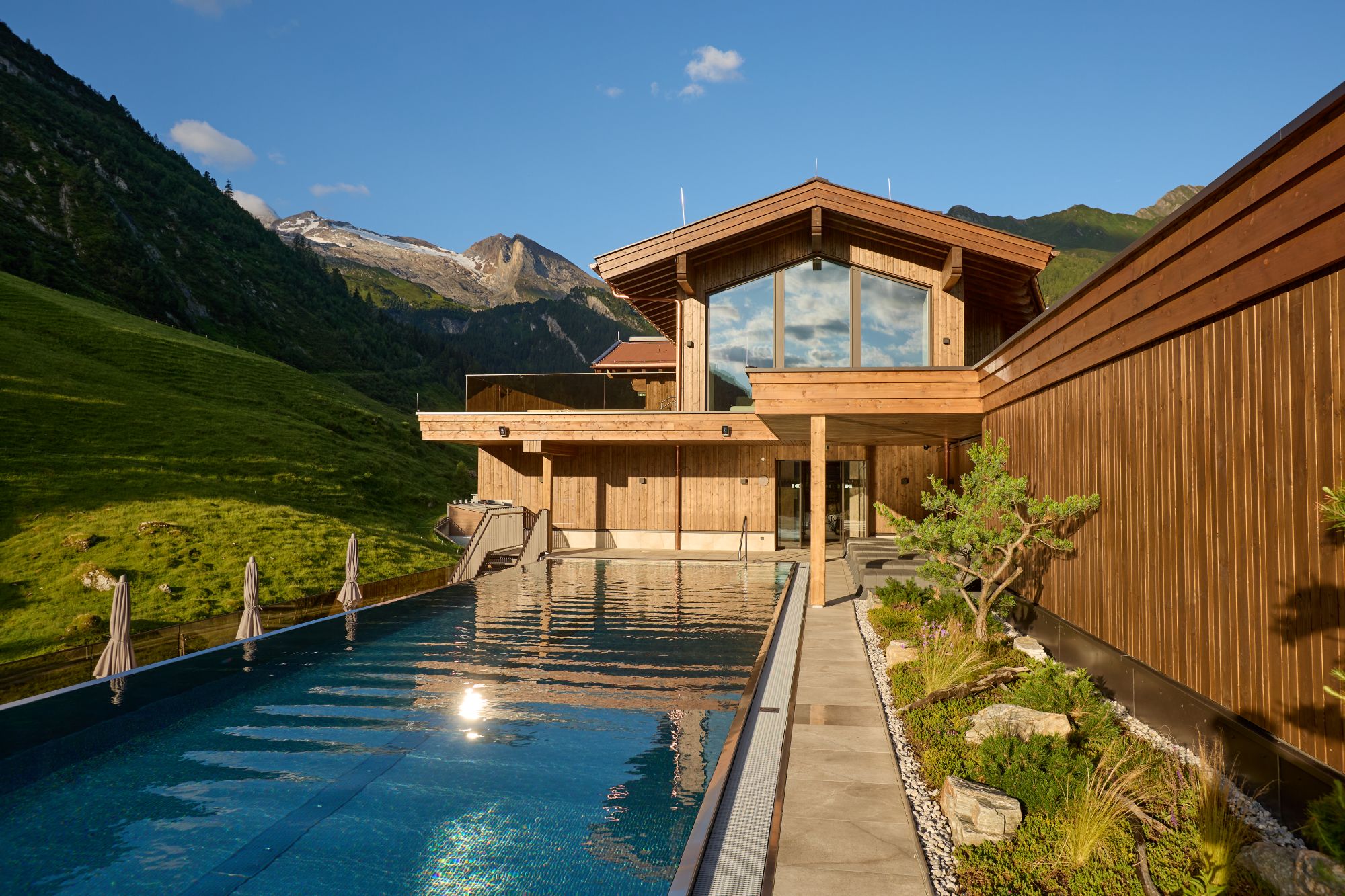 Wellnesshotel - Neuer Adults Only SPA - Hotel Alpenhof 