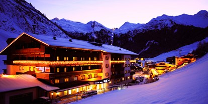 Wellnessurlaub - Finnische Sauna - Seefeld in Tirol - Winter in Hintertux - Hotel Alpenhof 