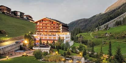 Wellnessurlaub - Finnische Sauna - Seefeld in Tirol - Sommer in Hintertux - Hotel Alpenhof 