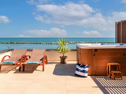 Wellnessurlaub - Preisniveau: günstig - Italien - You & Me Beach Hotel