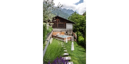 Wellnessurlaub - Peeling - Tirol bei Meran - Bestehendes und neues miteinander verbinden  - Hotel das stachelburg