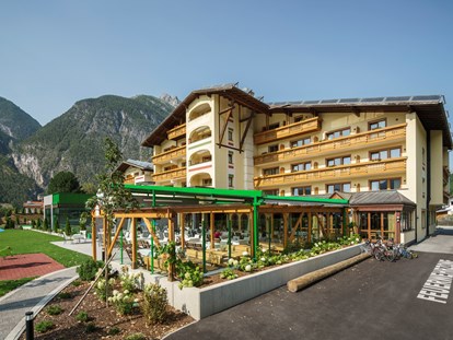 Wellnessurlaub - Pools: Außenpool beheizt - St. Gallenkirch - Hotel Jägerhof