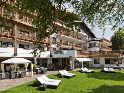Wellnessurlaub - Fußreflexzonenmassage - Obergarten - Natur & Spa Hotel Lärchenhof