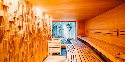 Wellnessurlaub - zustellbare Kinderbetten - Graubünden - Sauna 1 - Peaks Place Apartment-Hotel & Spa