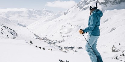 Wellnessurlaub - Rücken-Nacken-Massage - Lech - Ski fahren - Hotel Goldener Berg