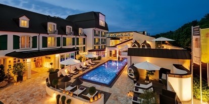Wellnessurlaub - Pools: Infinity Pool - Mülheim - Lifestyle Resort Zum Kurfürsten