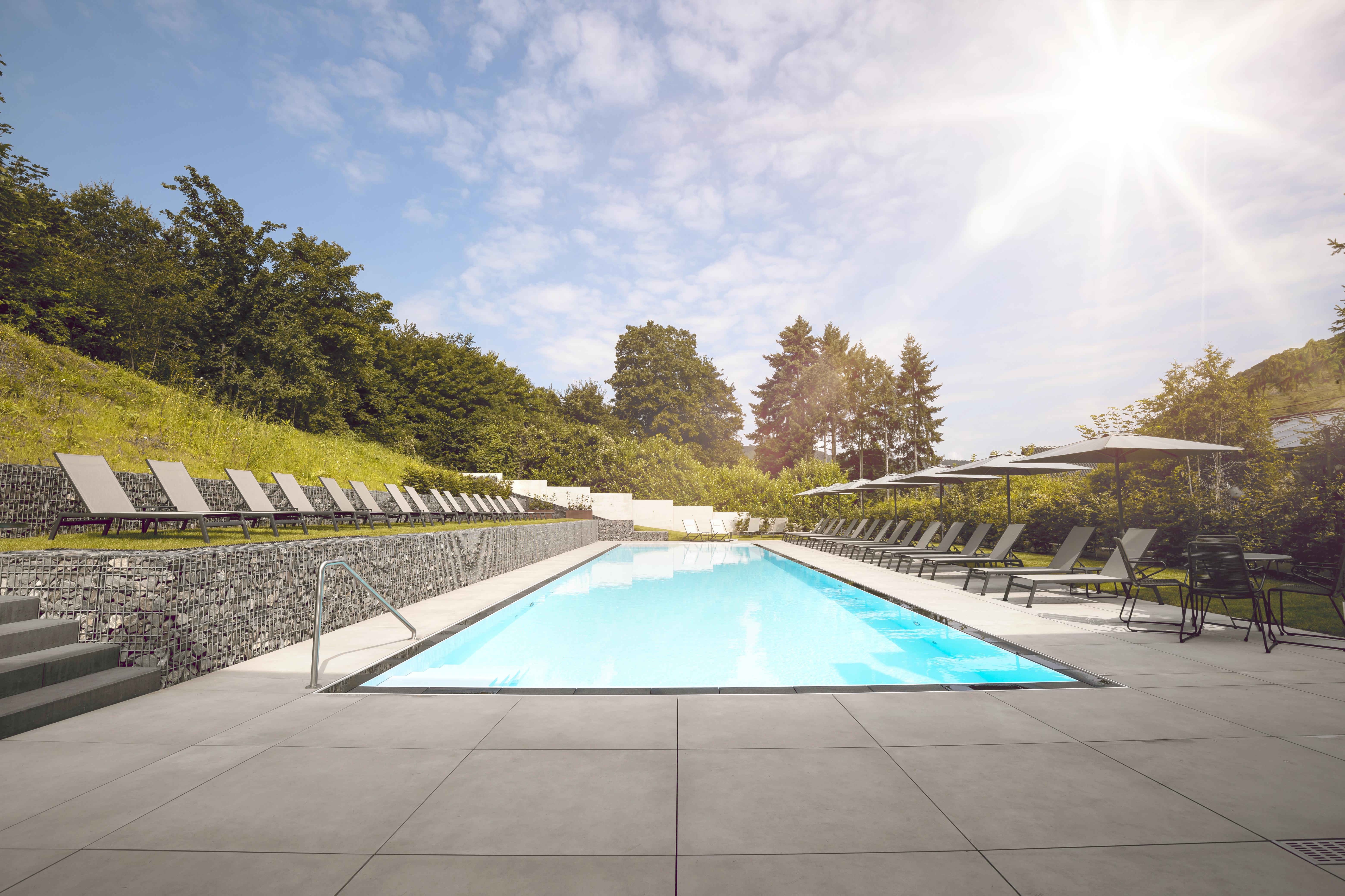 Wellnesshotel - beheizter Außenpool - Hotel Halfenstube & Villa Spa 1894