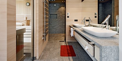 Wellnessurlaub - Hotel-Schwerpunkt: Wellness & Skifahren - Grän - Suite Naturkraft mit eigener Sauna - Wellnesshotel Warther Hof