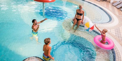 Wellnessurlaub - Pools: Außenpool beheizt - Braunitzen - Familien- & Gesundheitstherme St. Kathrein - Hotel GUT Trattlerhof & Chalets****