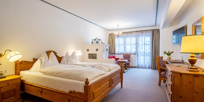 Wellnessurlaub - Shiatsu Massage - Görtschach (Millstatt am See) - Superior Zimmer - Hotel GUT Trattlerhof & Chalets****