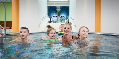 Wellnessurlaub - Rücken-Nacken-Massage - Liesch - Hotel DIE POST - Aktiv, Familie & Spa
