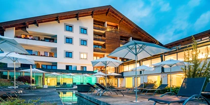 Wellnessurlaub - Hotel-Schwerpunkt: Wellness & Skifahren - Arndorf (Techelsberg am Wörther See) - Außenansicht - Hotel NockResort