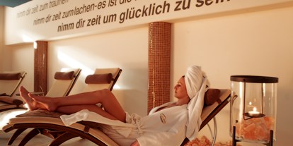 Wellnessurlaub - Außensauna - Pritschitz - Ruheraum Carpe Diem - Hotel Pulverer
