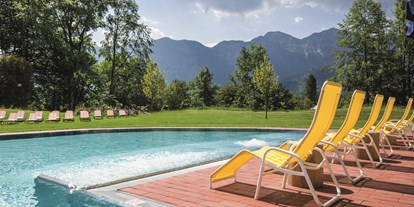 Wellnessurlaub - Lymphdrainagen Massage - Quilk - ganzjährig beheiztes Aussenschwimmbecken - Vivea 4* Hotel Bad Goisern