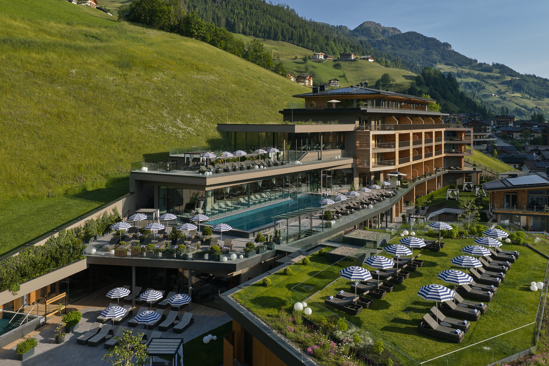 Wellnesshotel - DAS EDELWEISS Salzburg Mountain Resort