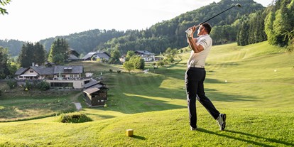Wellnessurlaub - Fußreflexzonenmassage - Hausruck - Waldhof Golfclub - ****s Hotel Ebner's Waldhof am See